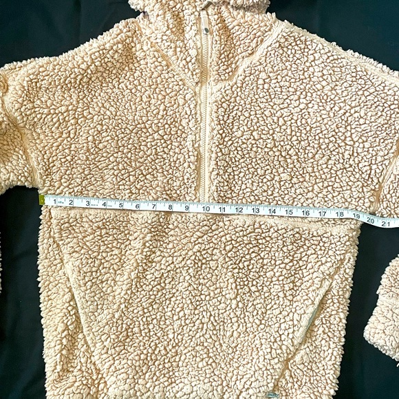 PrAna Sherpa 1/2 Zip Hoodie - Picture 7 of 8